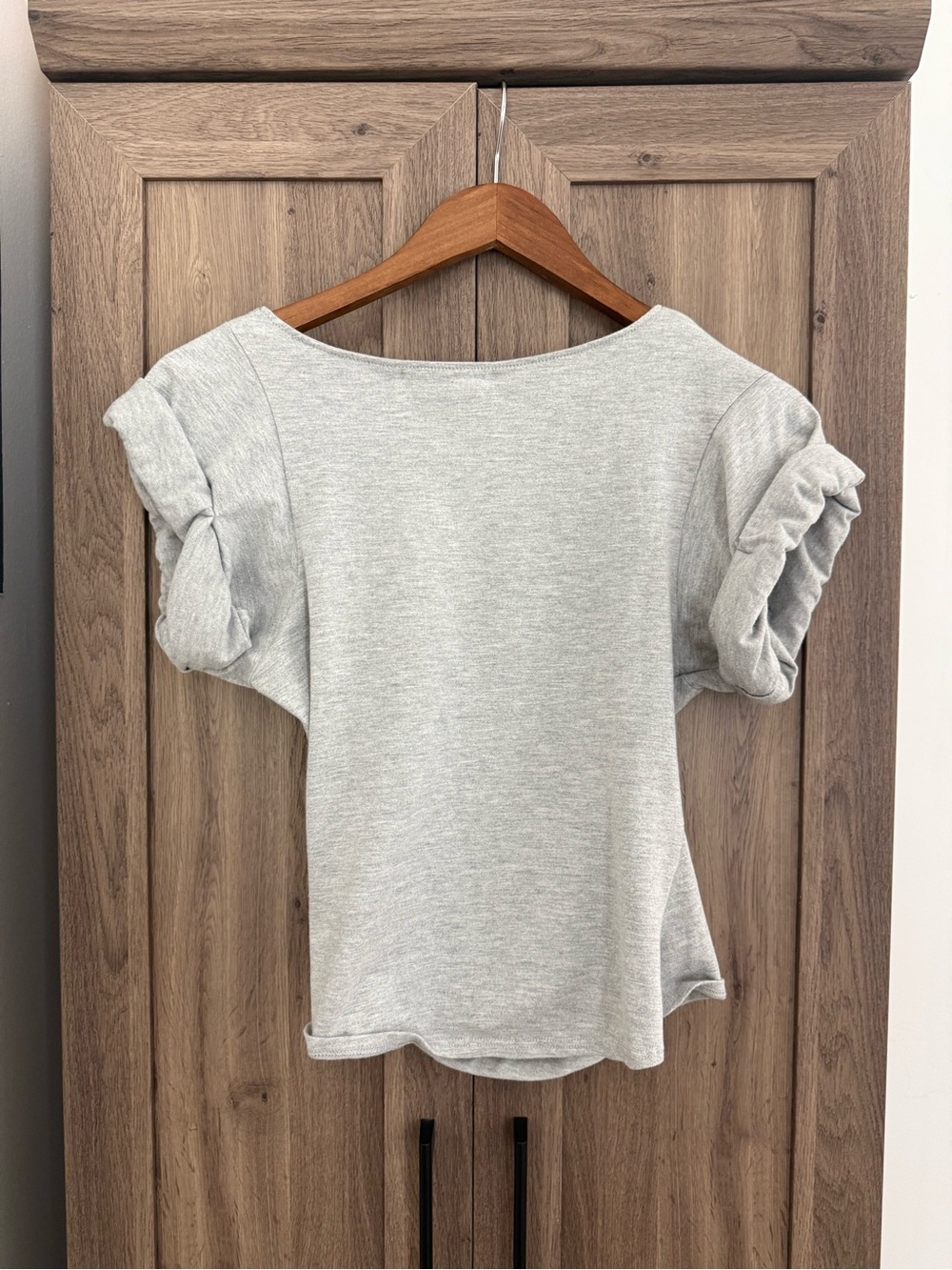 NEW WITH TAG REVOLVE The Line by K Francine T-Shirt in Heather Grey SMALL - Picture 5 of 7